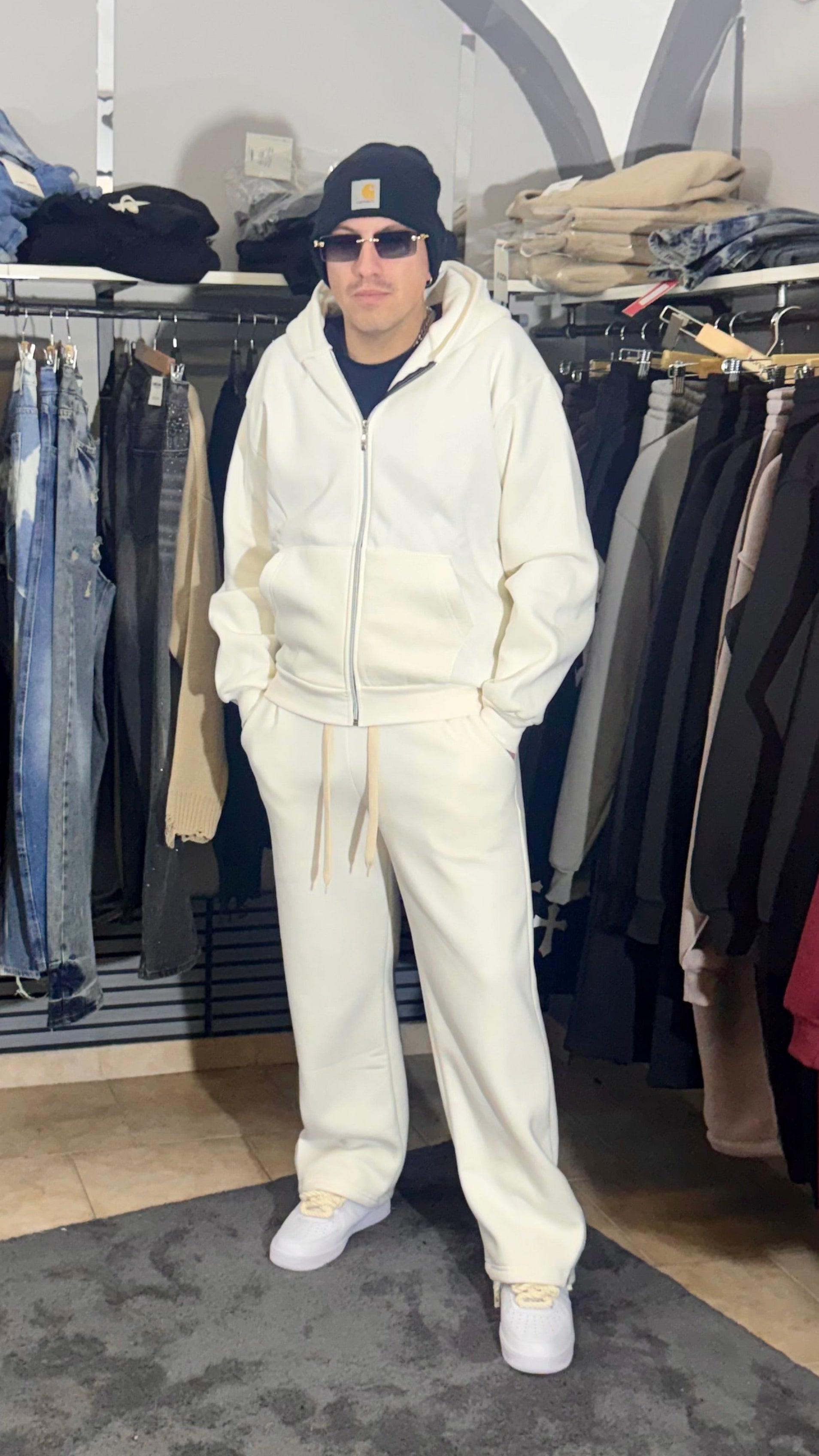 TUTA ZIP CON PANATLONE ZIP