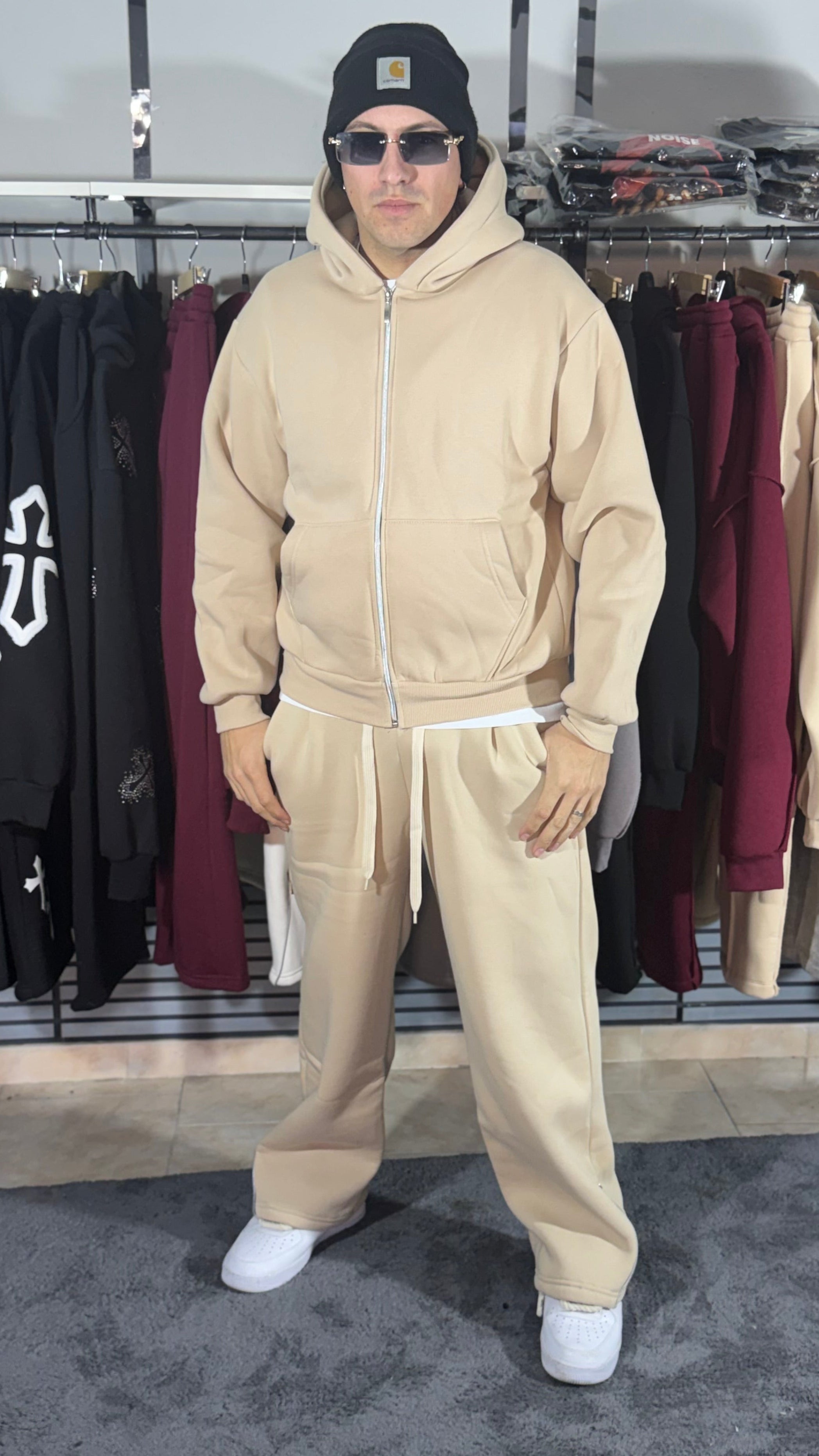 TUTA ZIP CON PANATLONE ZIP