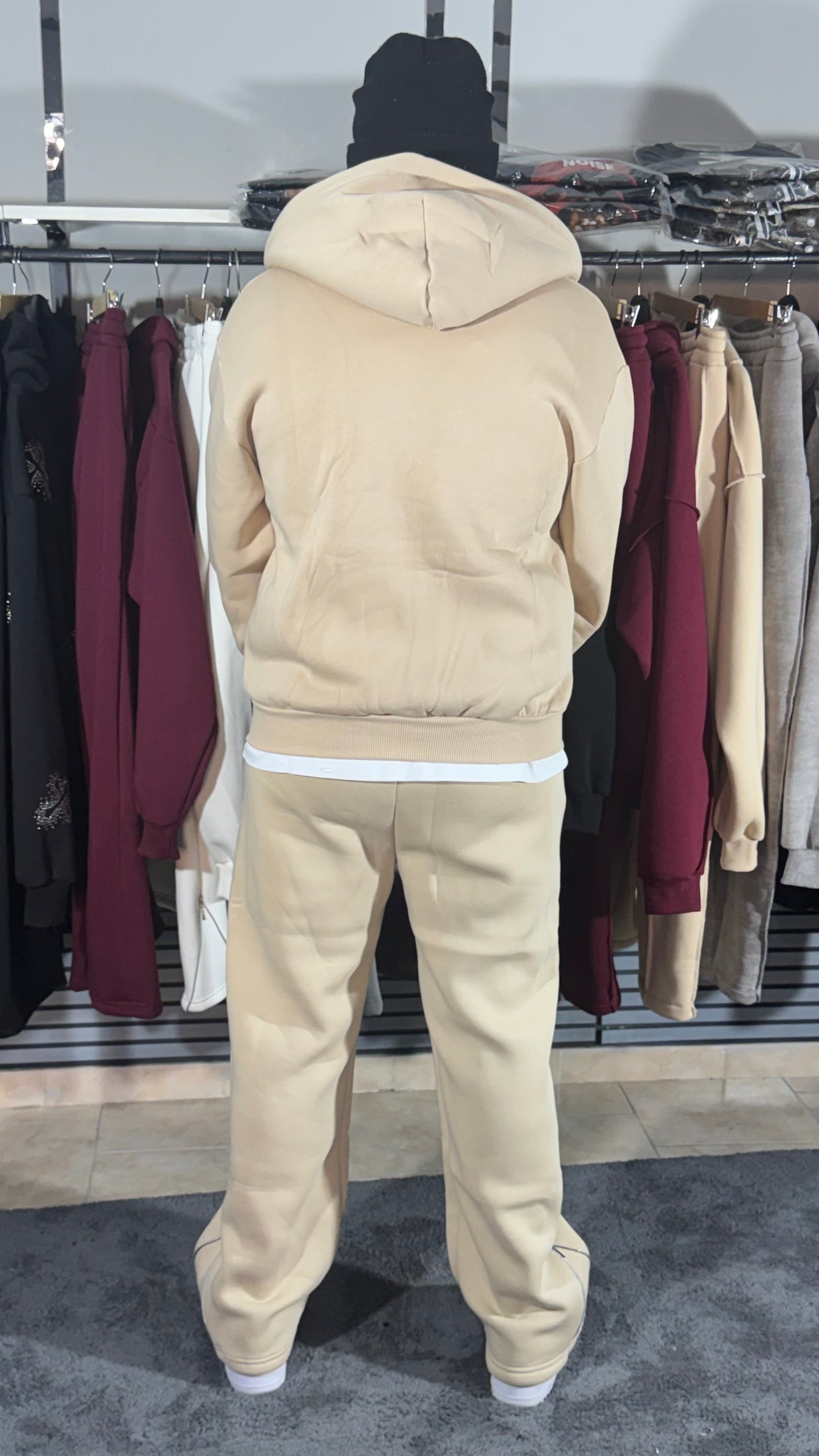 TUTA ZIP CON PANATLONE ZIP